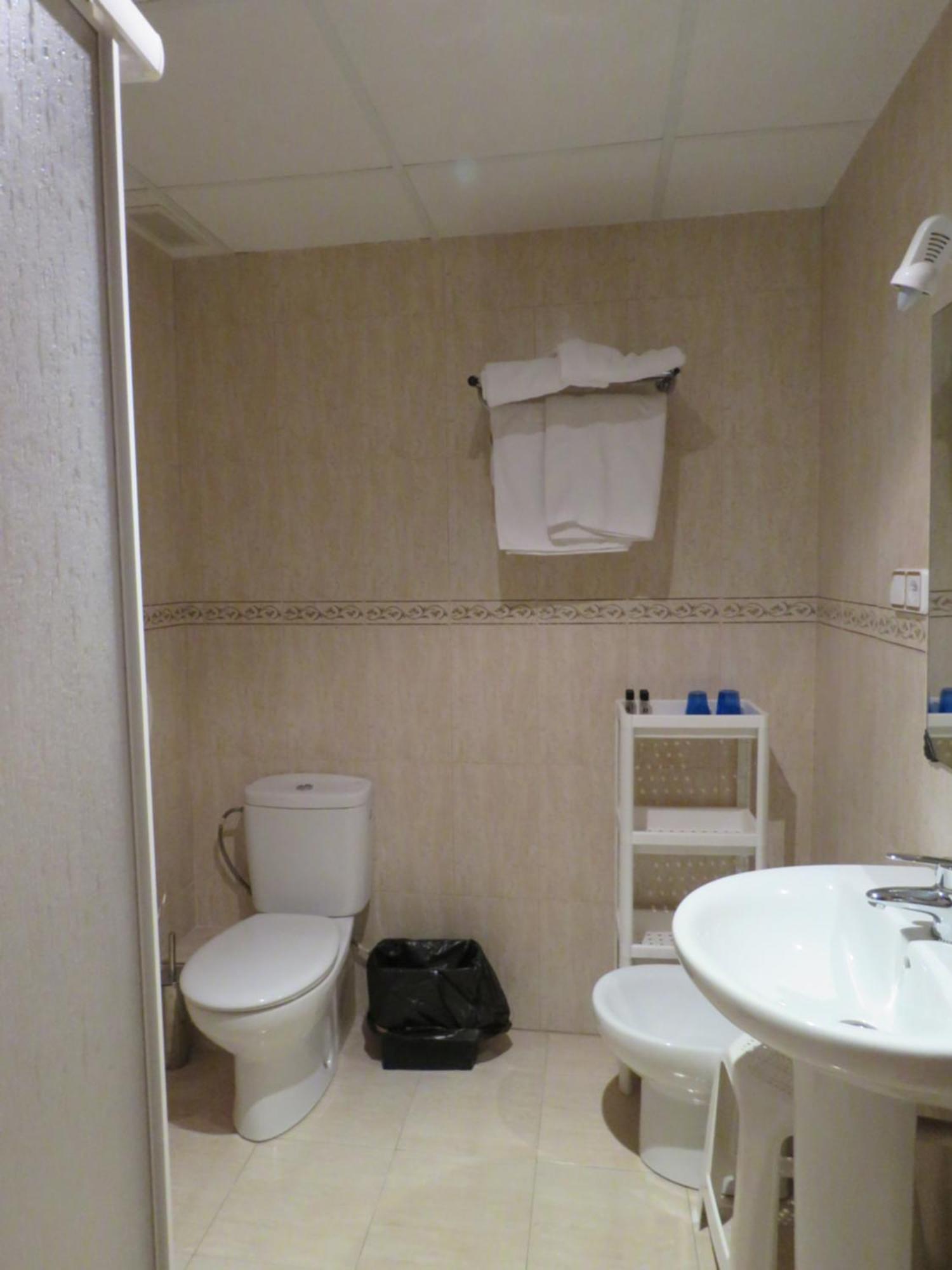 Hotel Alain Silla Zewnętrze zdjęcie